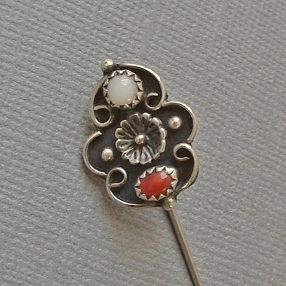 Vintage NATIVE American NAVAJO Moonstone CORAL Stickpin Sterling - Years After