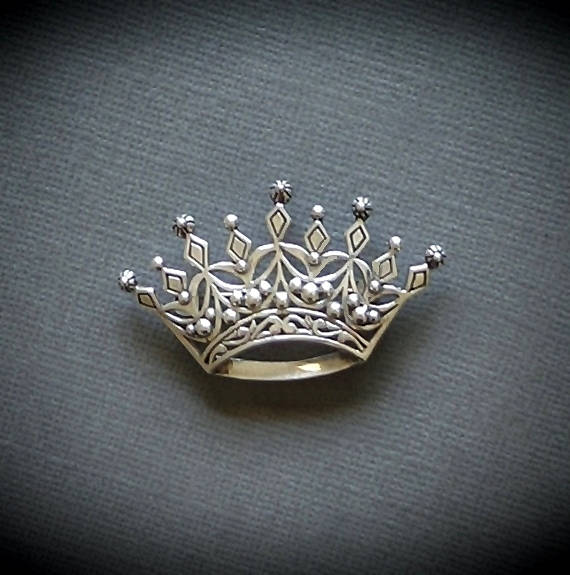 Vintage STERLING Silver Queens CROWN Brooch Signed JEZLAINE - Years After