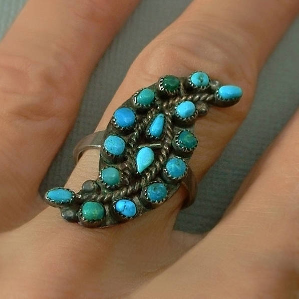 Vintage Native American PETIT POINT Old Pawn Turquoise RING - Years After